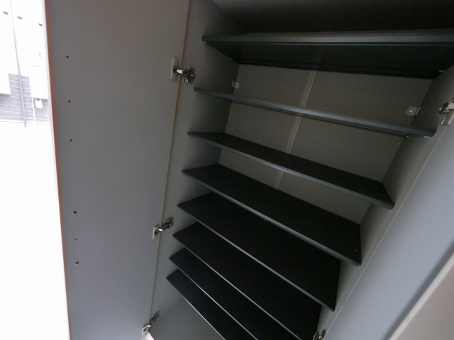 シューズボックス