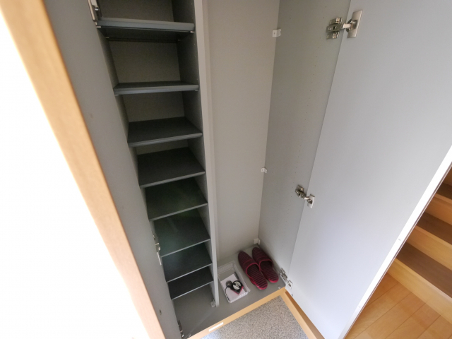 シューズボックス