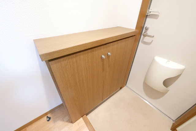 シューズボックス