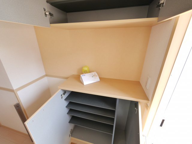 シューズボックス