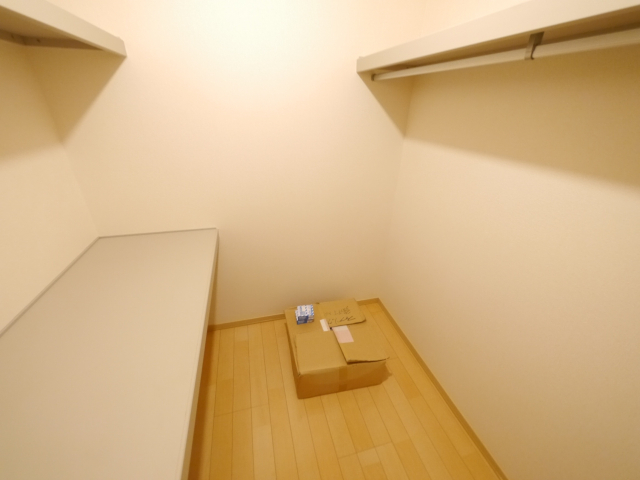 ウォークインクローゼット