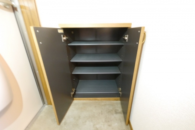 シューズボックス