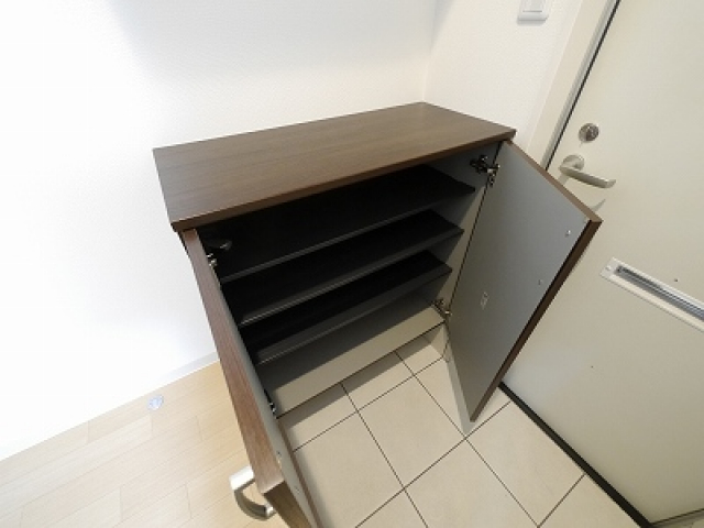 シューズボックス