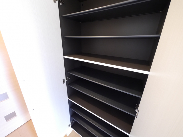 シューズボックス