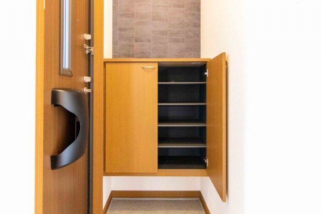 シューズボックス