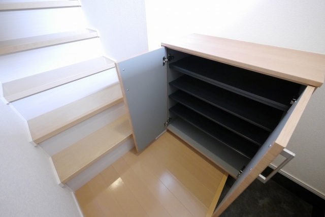 シューズボックス