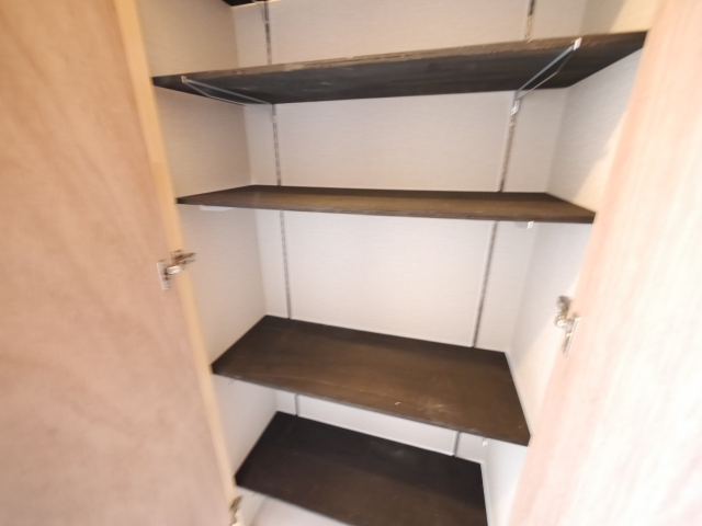 シューズボックス