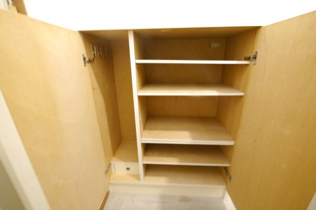 シューズボックス