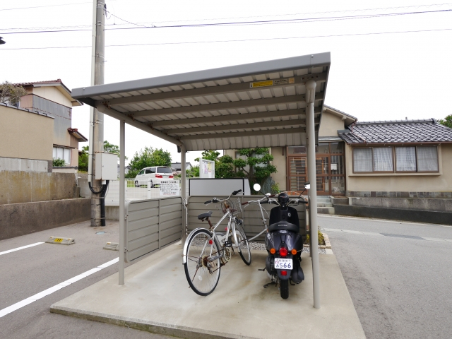 駐輪場
