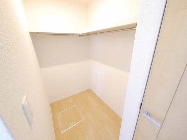 ウォークインクローゼット