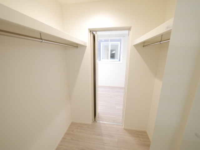 ウォークインクローゼット