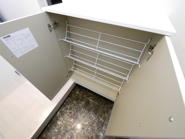 シューズボックス