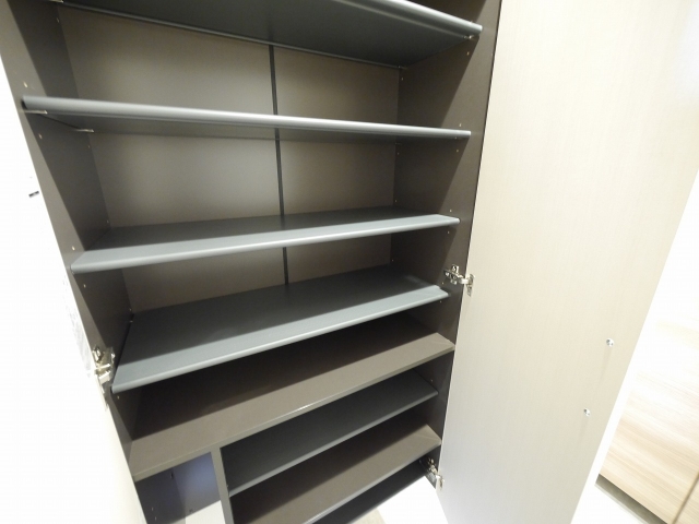 シューズボックス