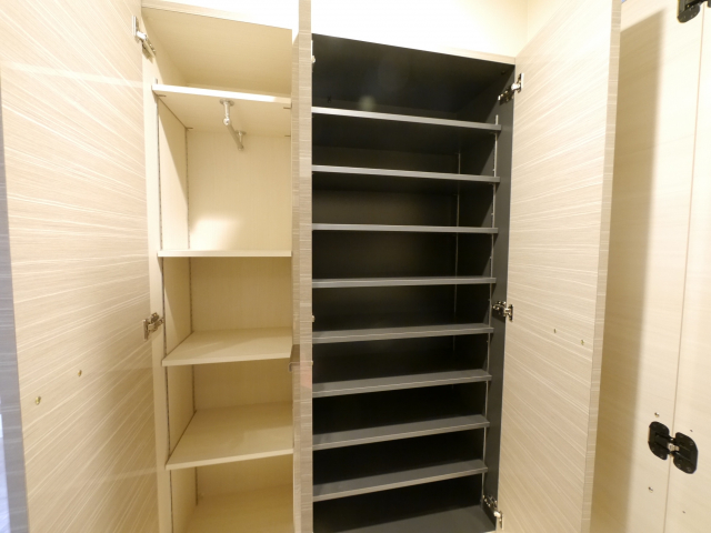 シューズボックス