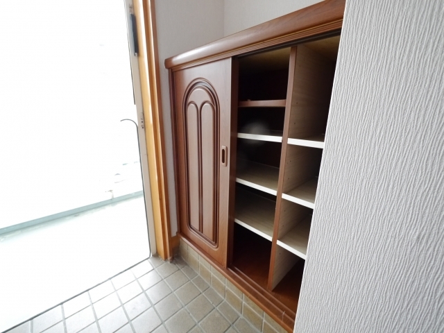 シューズボックス