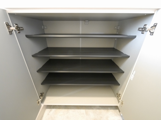 シューズボックス