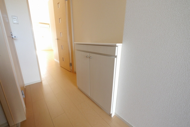 シューズボックス