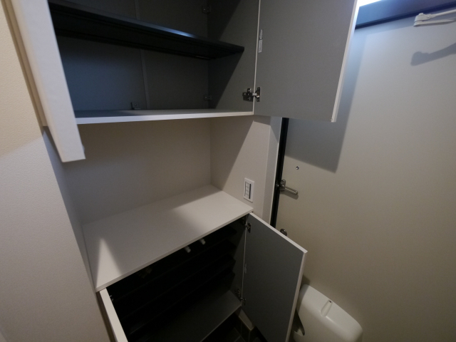 シューズボックス