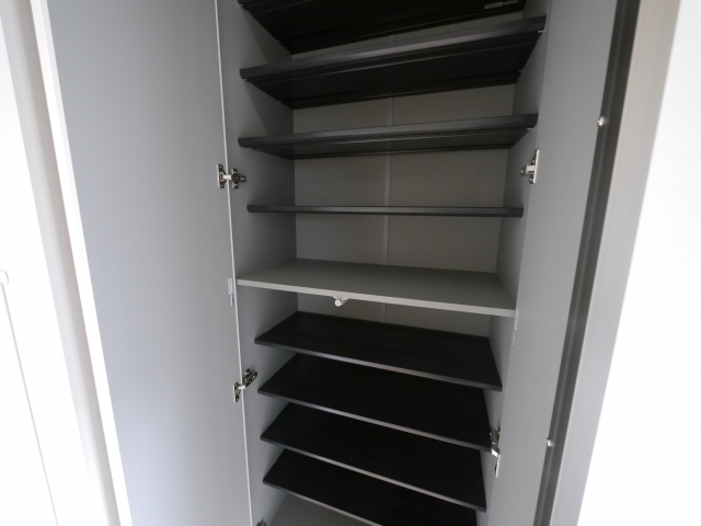 シューズボックス