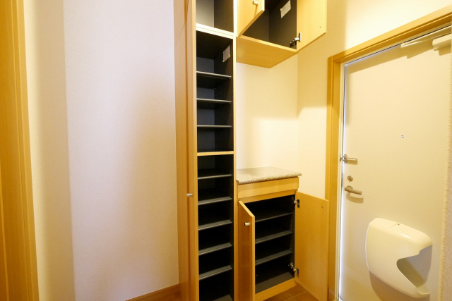 シューズボックス