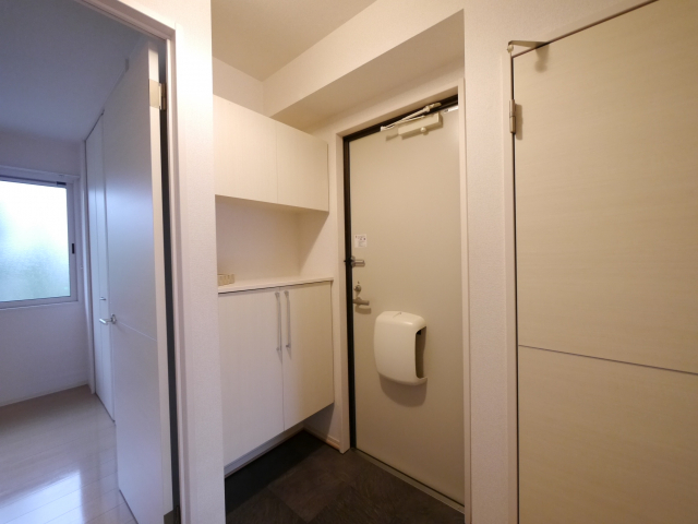 シューズボックス