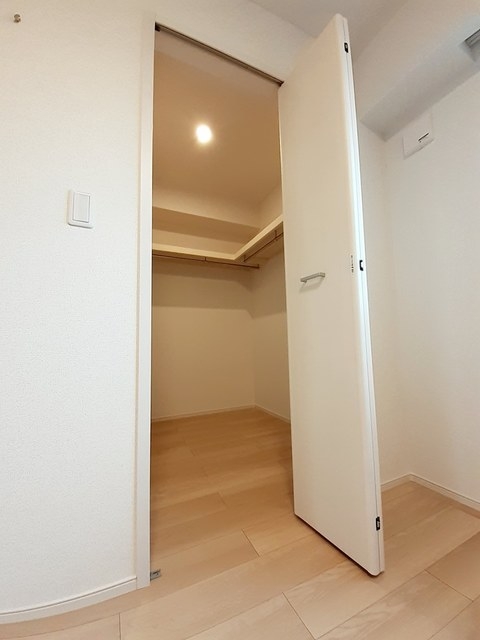 ウォークインクローゼット