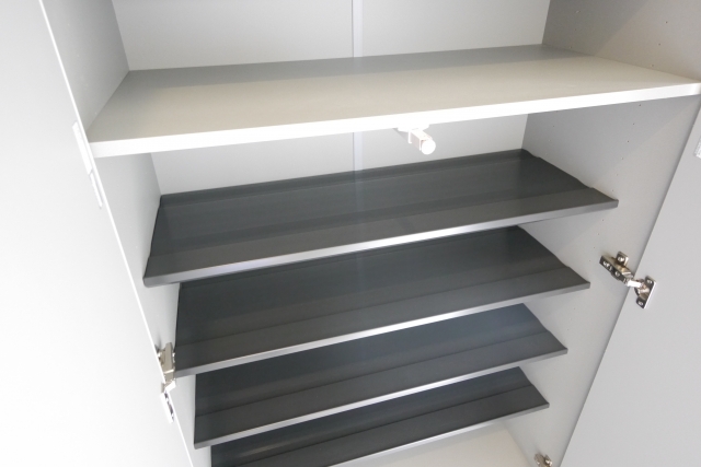 シューズボックス