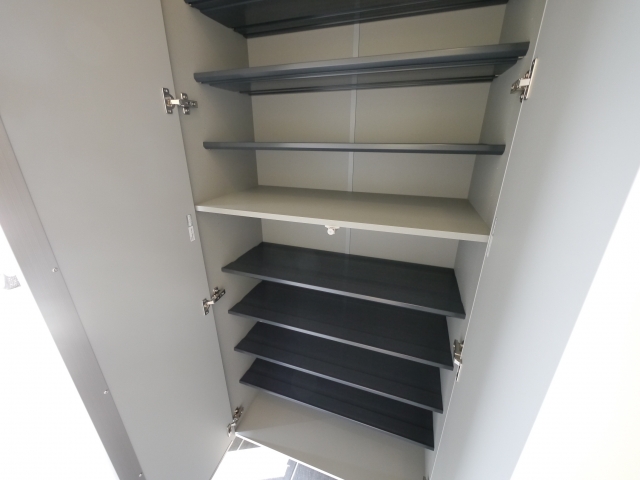 シューズボックス