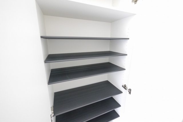 シューズボックス