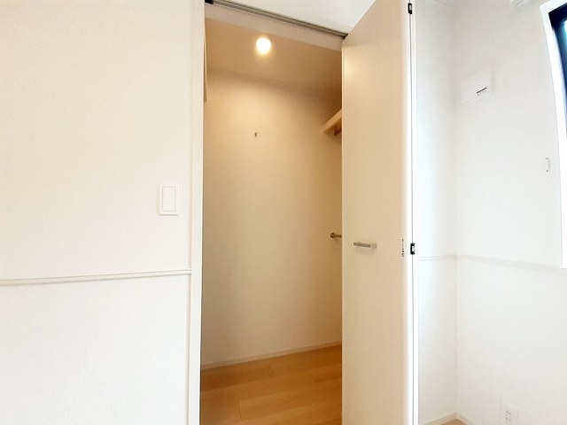 ウォークインクローゼット