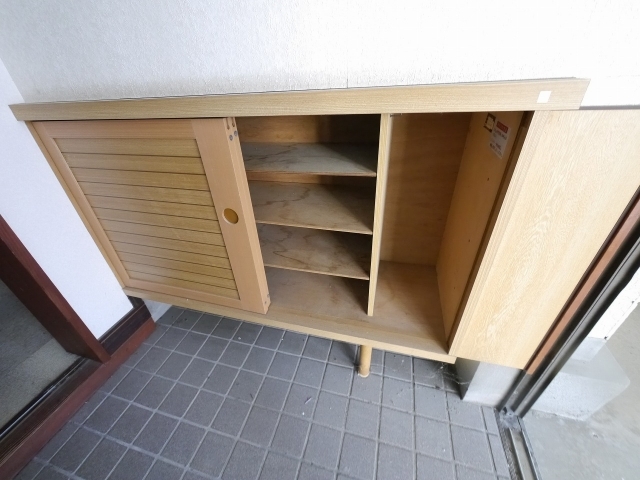 シューズボックス