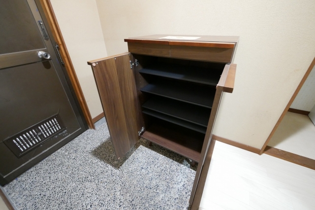 シューズボックス