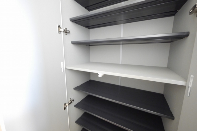 シューズボックス