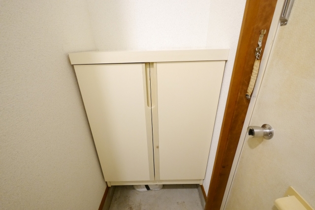 シューズボックス