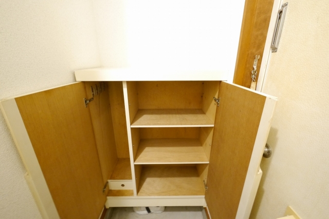 シューズボックス