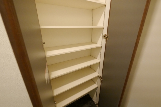 シューズボックス