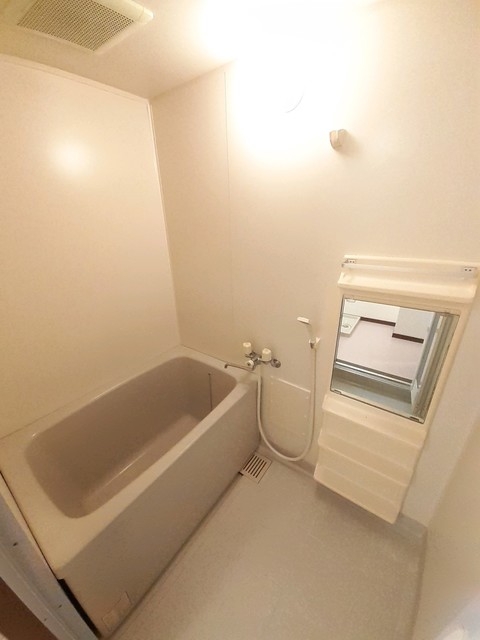 バス