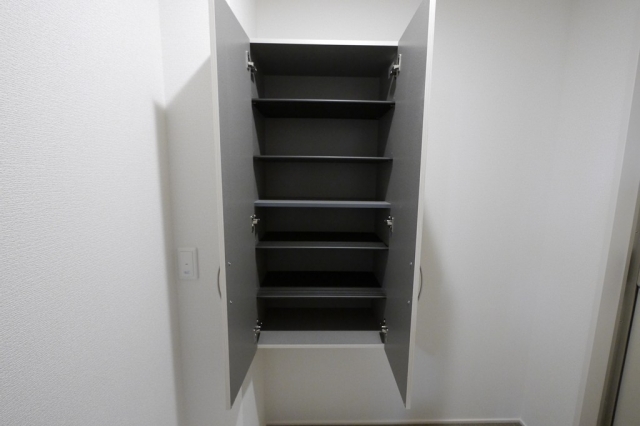 シューズボックス