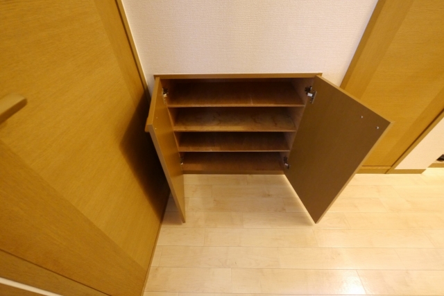 シューズボックス