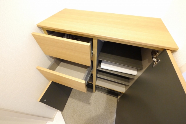 シューズボックス