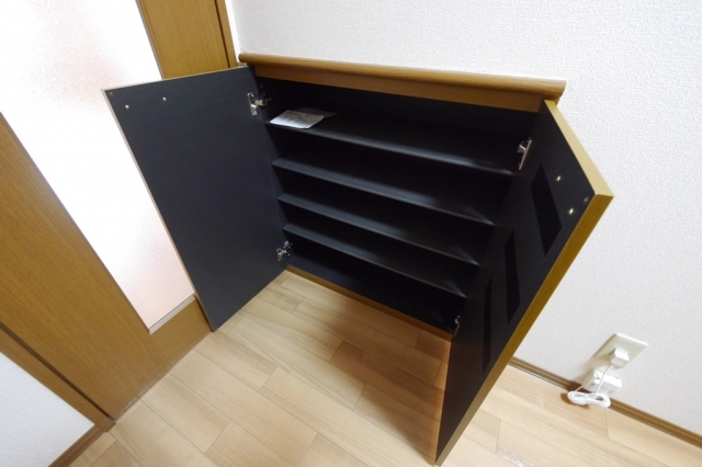 シューズボックス