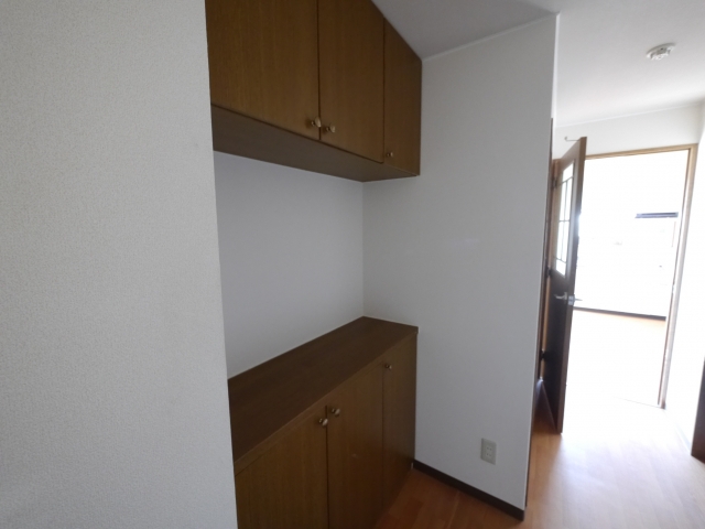 シューズボックス