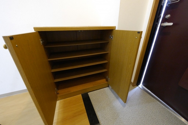 シューズボックス