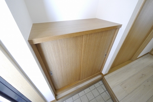 シューズボックス