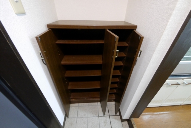 シューズボックス