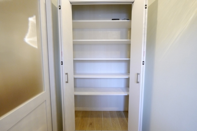 シューズボックス