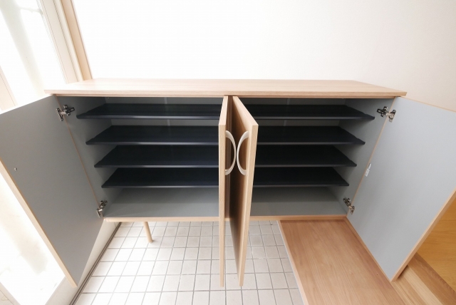 シューズボックス