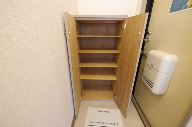 シューズボックス