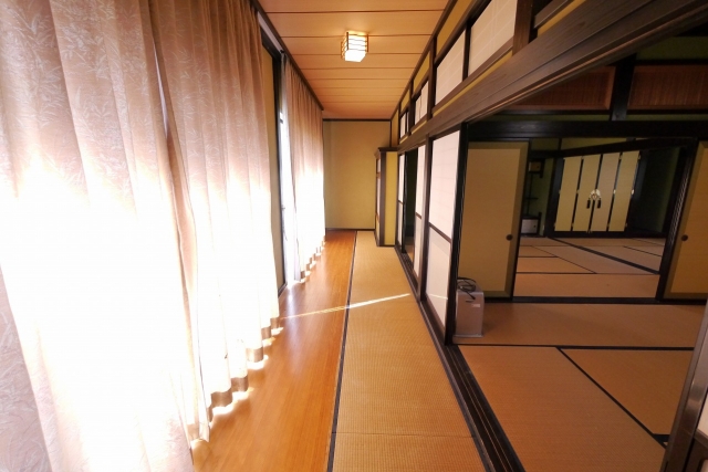 ホール